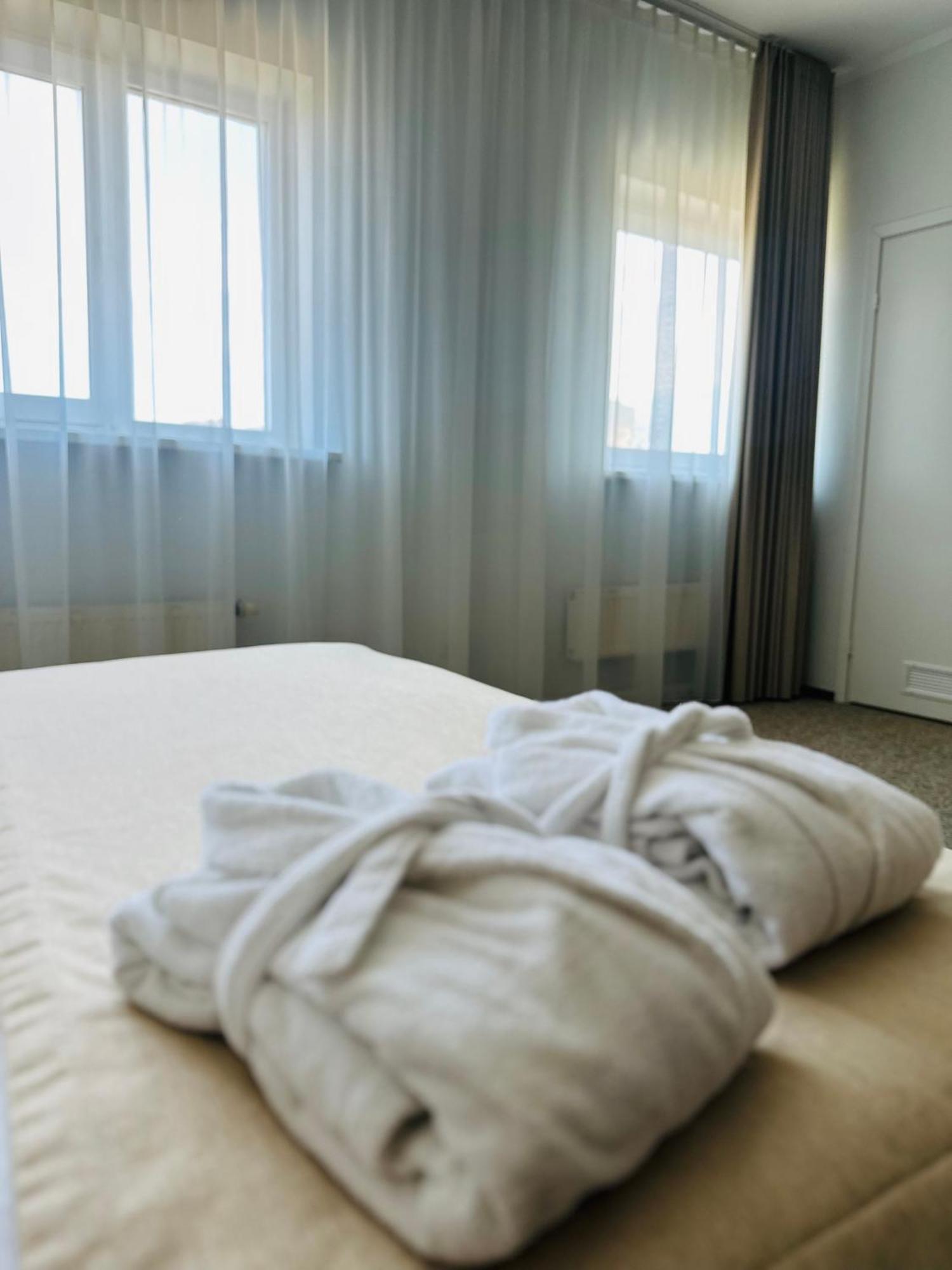 Green Park Hotel ไคลเพดา ห้อง รูปภาพ